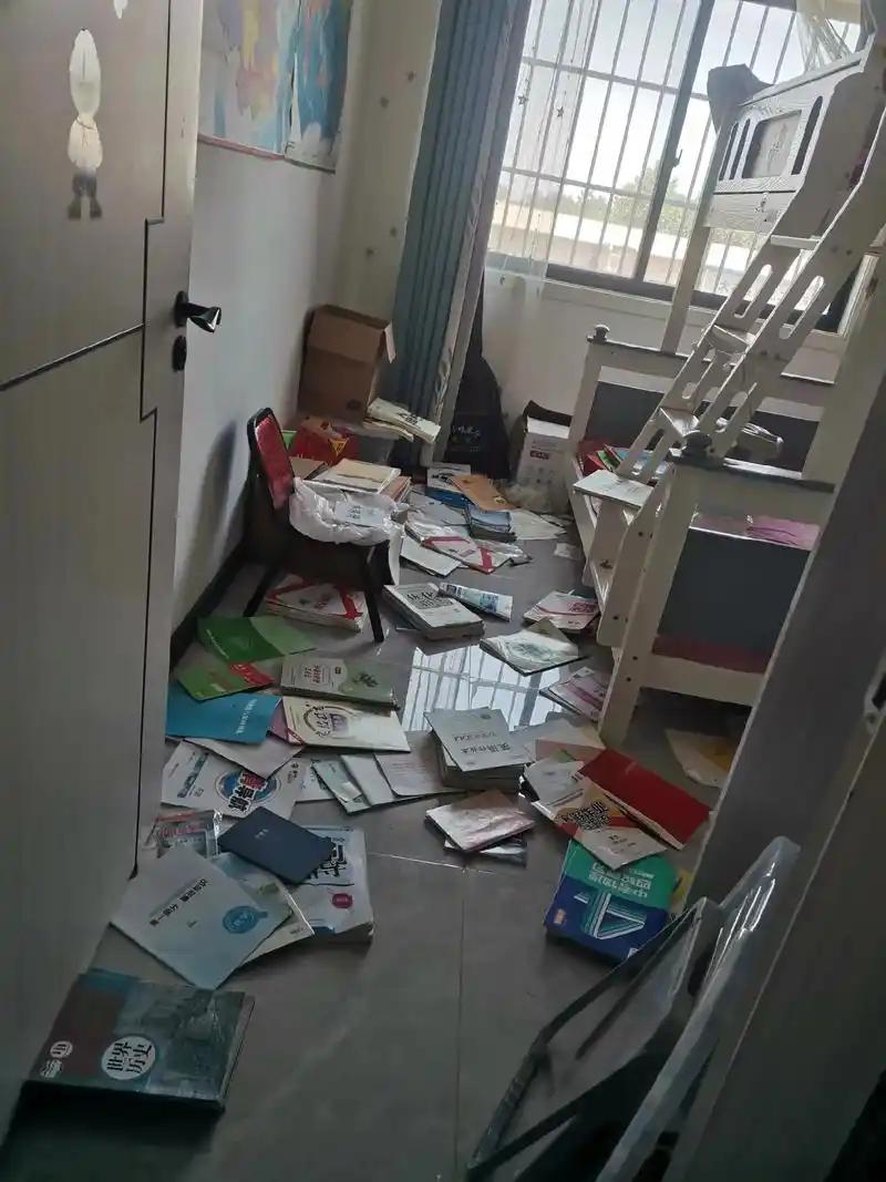 现在的孩子怎么了？以后指望他们来防老是不是一句笑话。因为侄子不写作业，弟媳说了他