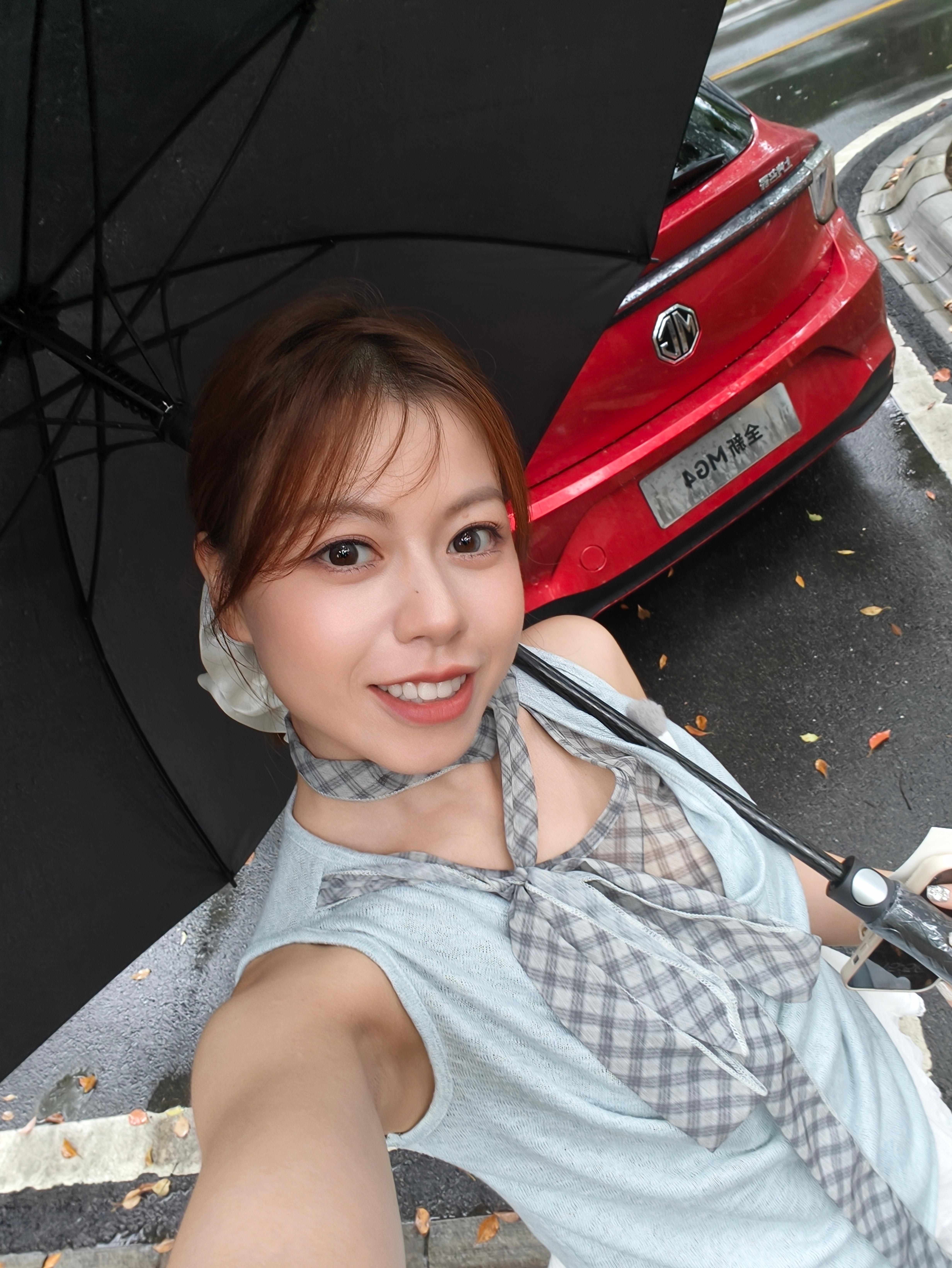 敬业二人组淋雨拍摄的一天～我与汽车的日常​​​