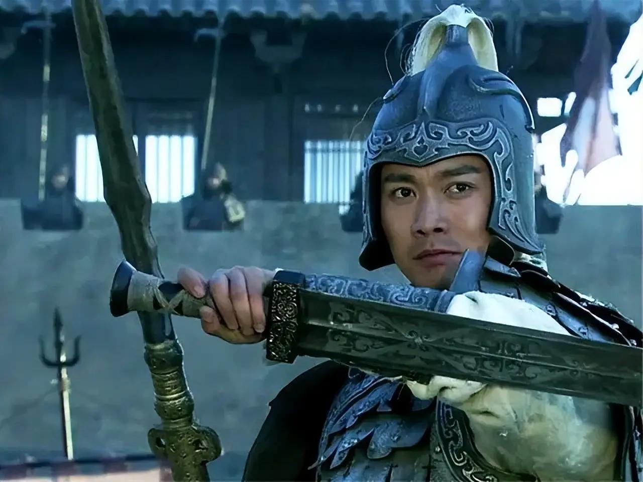 260年，后主刘禅下诏追谥已故功臣，关羽、张飞、马超、黄忠都在列，偏偏漏掉了赵云