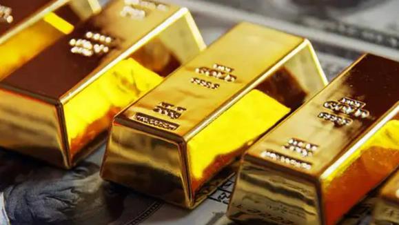 格陵兰岛闹剧背后：黄金为啥突然成了全球