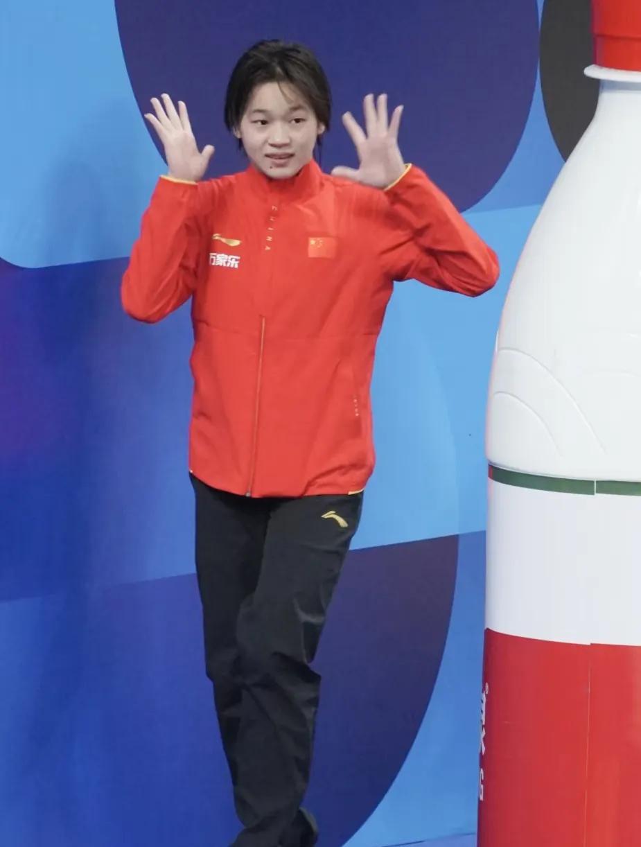 全红婵再次输给陈芋汐我不意外大家都期待着全红婵再次夺冠我也不意外我最意外的是