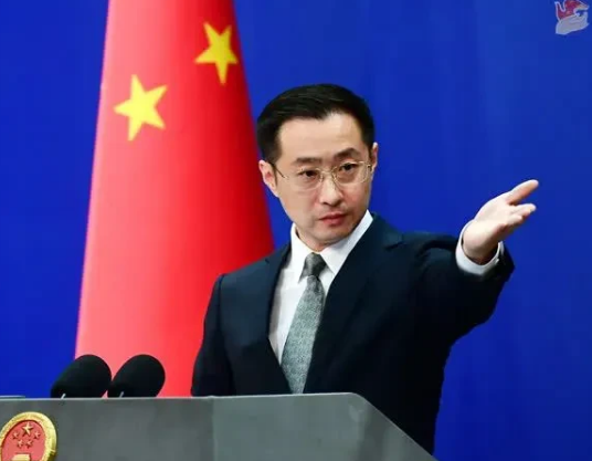 白宫：会收到大阅兵邀请美媒热炒特朗普总统会不会出现在北京大阅兵现场，最新消息