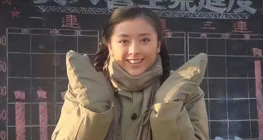 杜淳眼光真好，他的那么多前绯闻女友都好漂亮，不知道他后来为什么选择了二婚的王灿当
