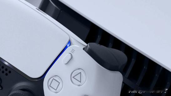 【逼我换PS5Pro】近期大量初代PS5用户集中反馈设备出现异常画面表现问题，