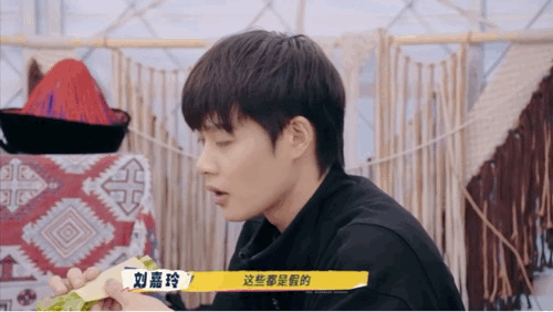 刘晓庆该谈谈被发现就被发现了晓庆姐真的太敢说了把年轻艺人的心声直接说出来