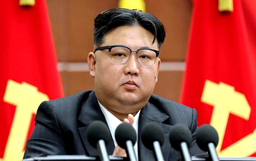 一场军援，彻底改写了朝鲜的命运！谁能想到，朝鲜卖炮弹给俄罗斯，居然卖成了“外交通