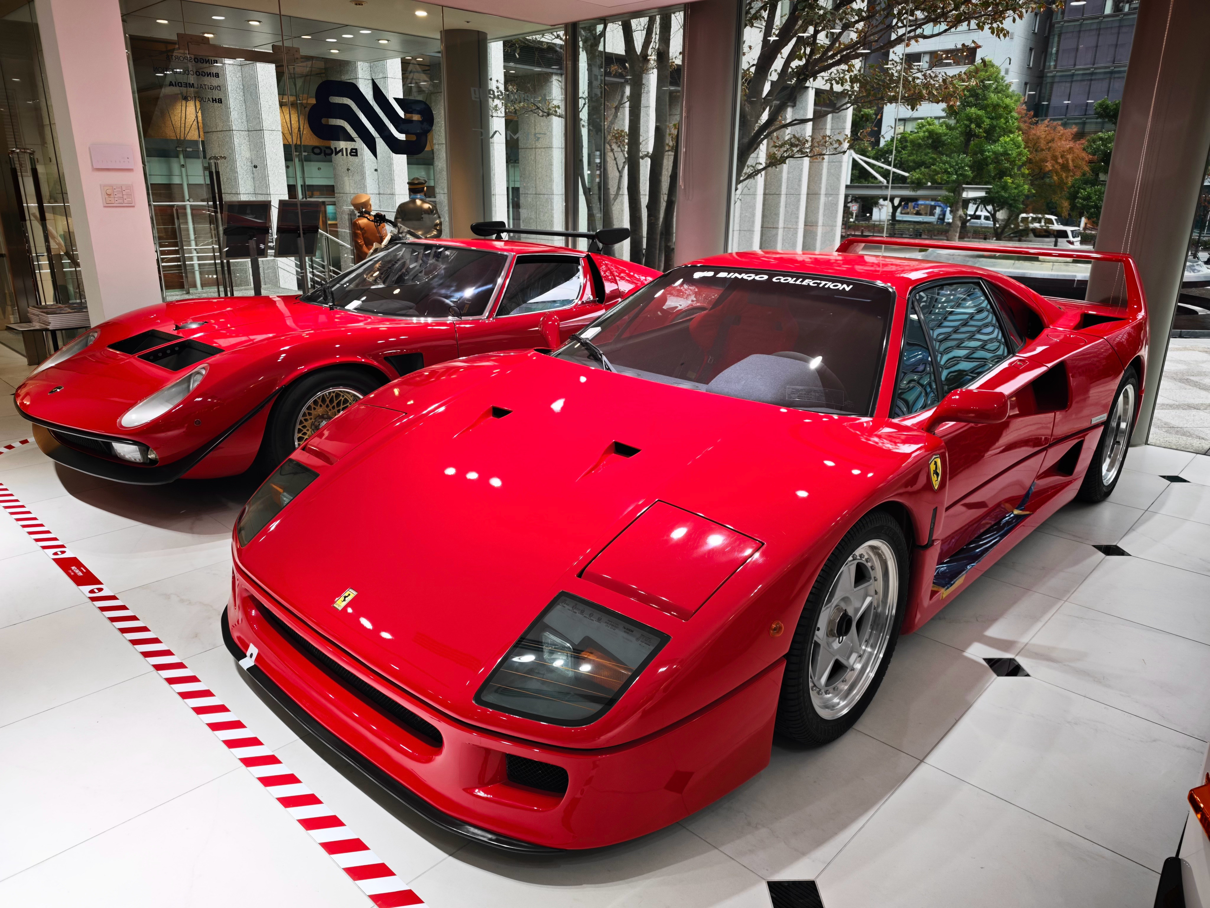 1994年2000km的极品法拉利F40，无助力，无ESP，无ABS，无TC，无