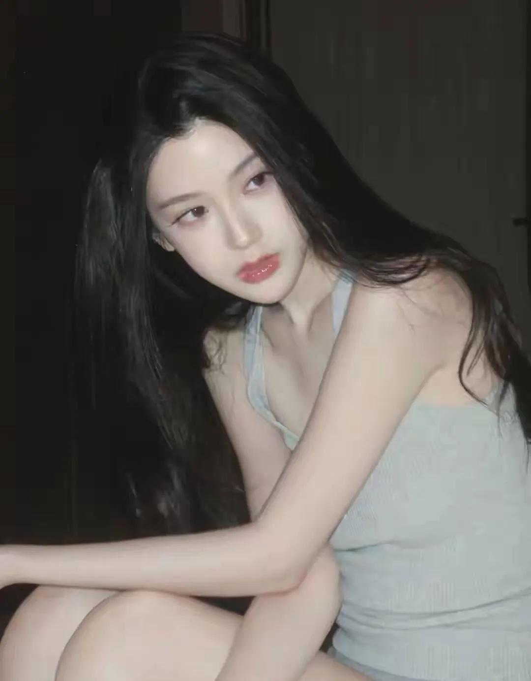 清澈如水！