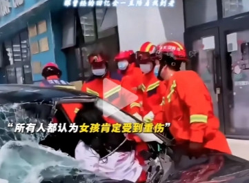 300斤小仙女和家人发生争执后，一气之下从12楼跳下，坠落时先是砸碎了一台空调外