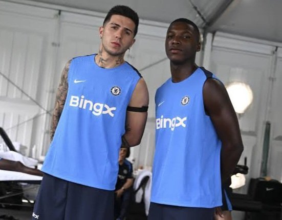 包括恩佐·费尔南德斯和莫伊塞斯·凯塞多在内的几名切尔西队的资深球员，都希望与俱乐