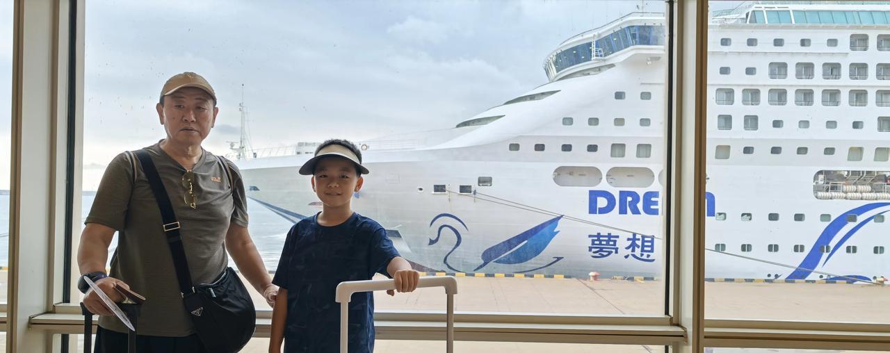 早就听说，中国大妈能把一个邮轮公司给吃黄，我这回想过来验证一下，关于大虾的传说。