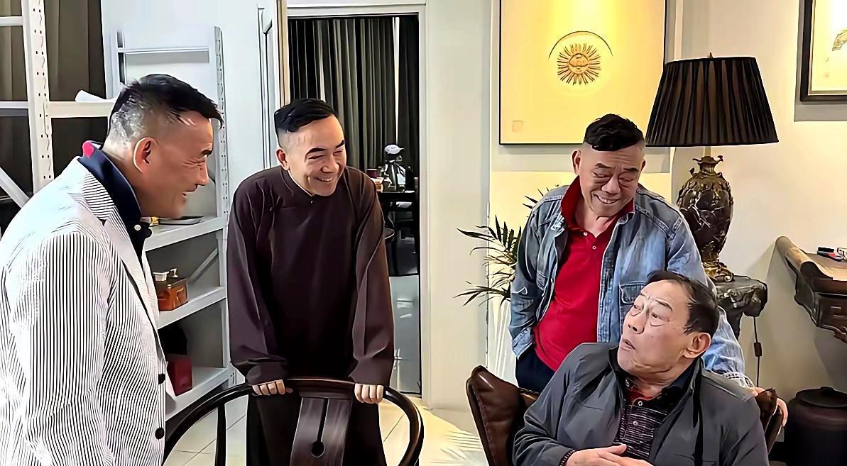 杨议这几兄弟为了流量带货把老爷子带走了，真是大孝子啊。九十四的人了，不清闲，在家