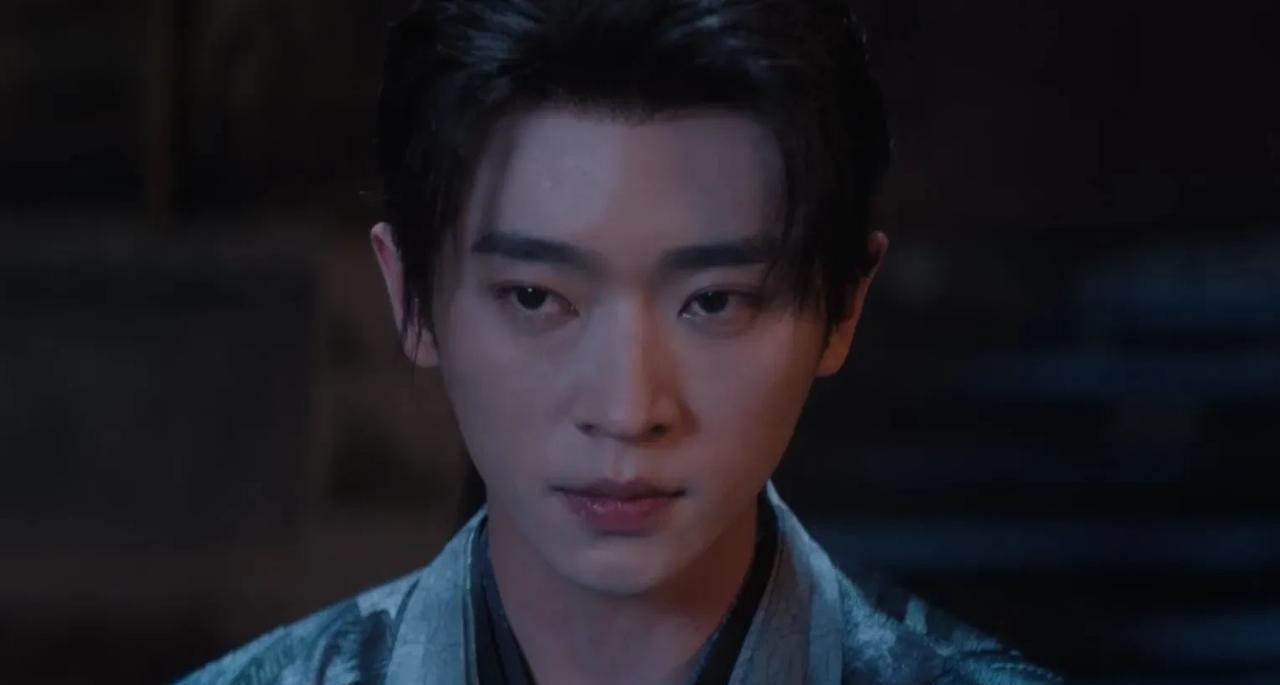 《与晋长安》发现没晋安恢复记忆后眼里再没有了温柔对黎霜也是若即若离又恢