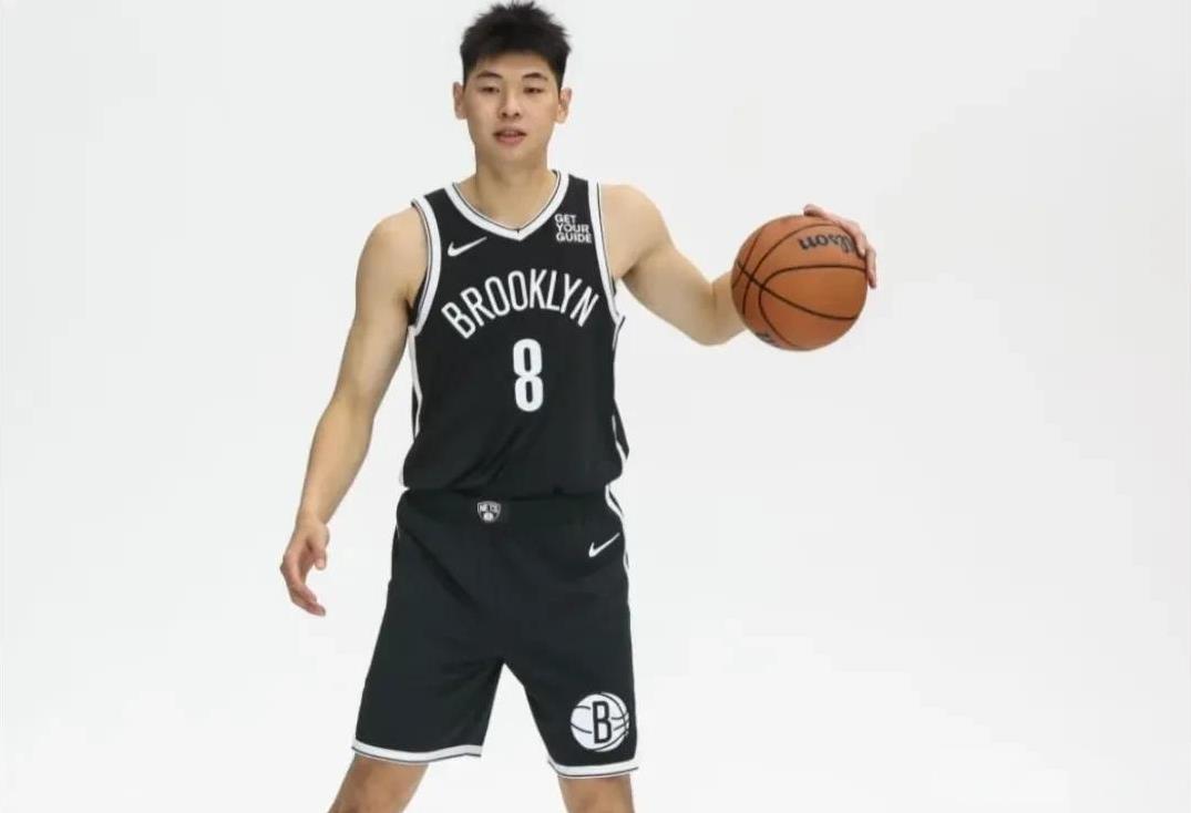 广州再现重磅交易，北控也真是不差钱！据媒体人爆料，崔永熙下赛季要回来打cba，广