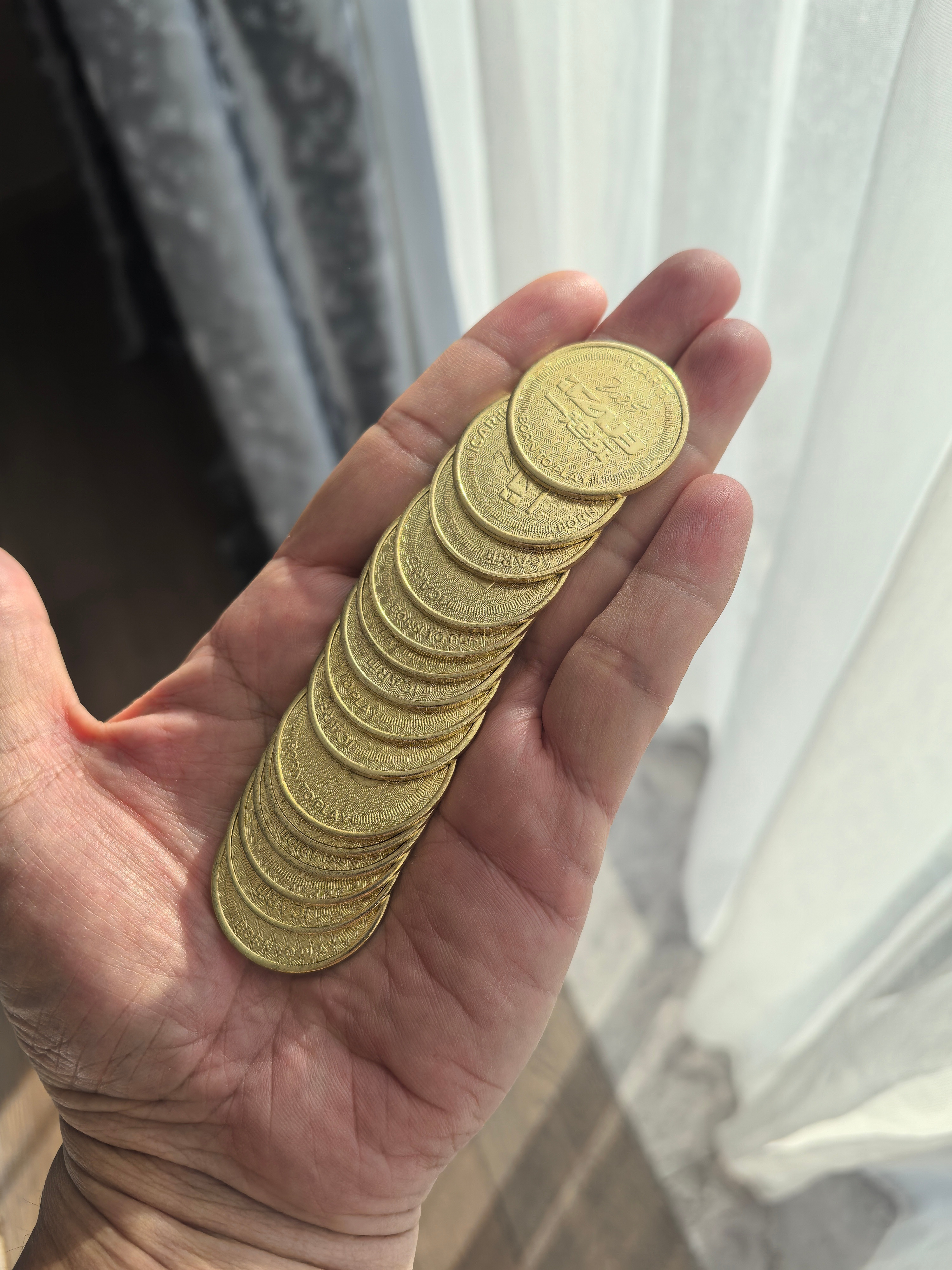 早上好我现在太有钱了金币你们要不要？