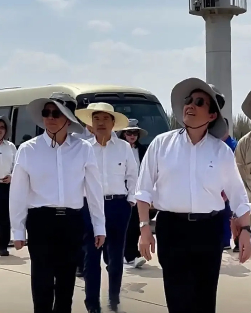 这几天，台湾前领导人马英九一行踏进中国西部，游走在河西走廊一带，展开学术和人文方