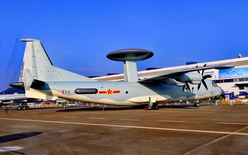 中国空军提升战略预警能力，空警-3000是关键。它基于国产运-20B平台
