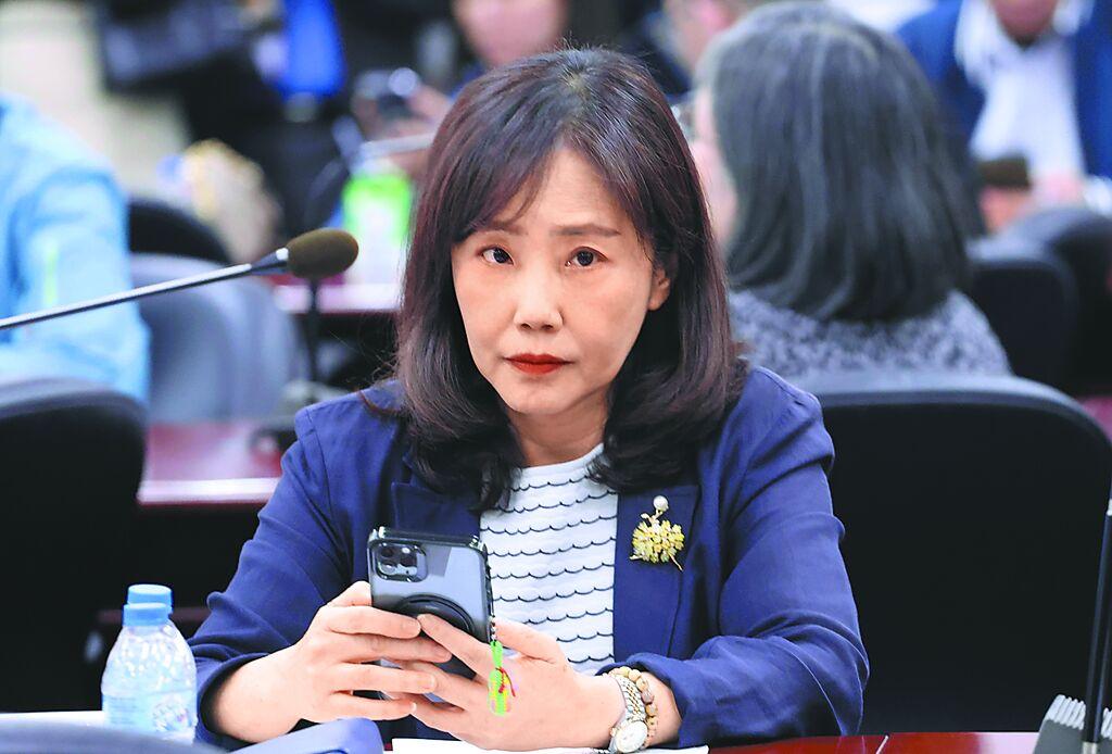 郑丽文下周访美尹乃菁请辞待命国民党主席郑丽文将于6月1日访问美国。文传会主委