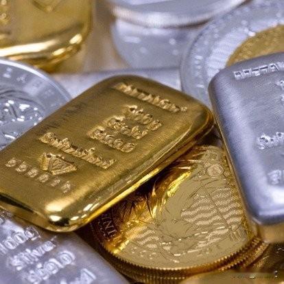 金价一天涨61块！水贝批发商不敢出货，便宜黄金要没了？刚想买金镯子的人全懵