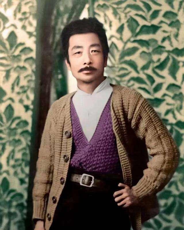 这一年，鲁迅花3000大洋买了一套四合院，邀请弟弟全家入住。怎料，因为弟媳一句羞