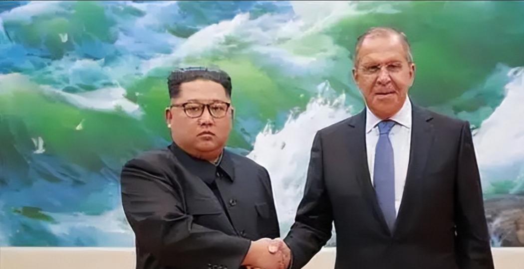 终于明白我国为啥一直没援助俄罗斯，看朝鲜如今处境就明白了，当时俄乌打的火热时，朝