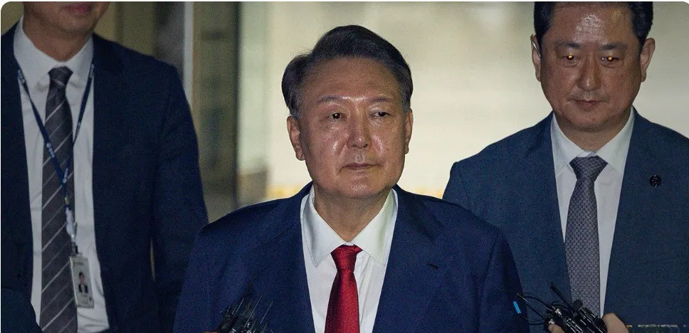 尹锡悦出事了？身体不行？要拖到啥时候？尹锡悦摊上大事儿了