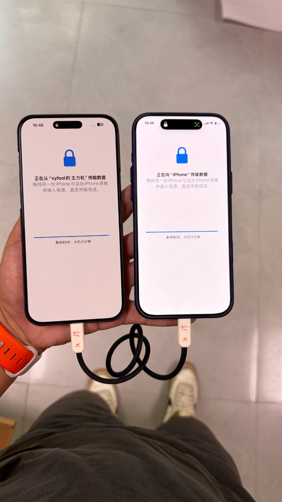 我这两块屏幕差距是不是太大了[笑着哭]iPhone17ProMaxiPhone18ProMax查了下