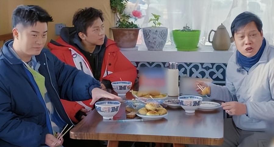 1.3亿粉碾压邓超！鹿晗挤不进前二？《五哈》人气排名大起底家人们，咱就是说，娱
