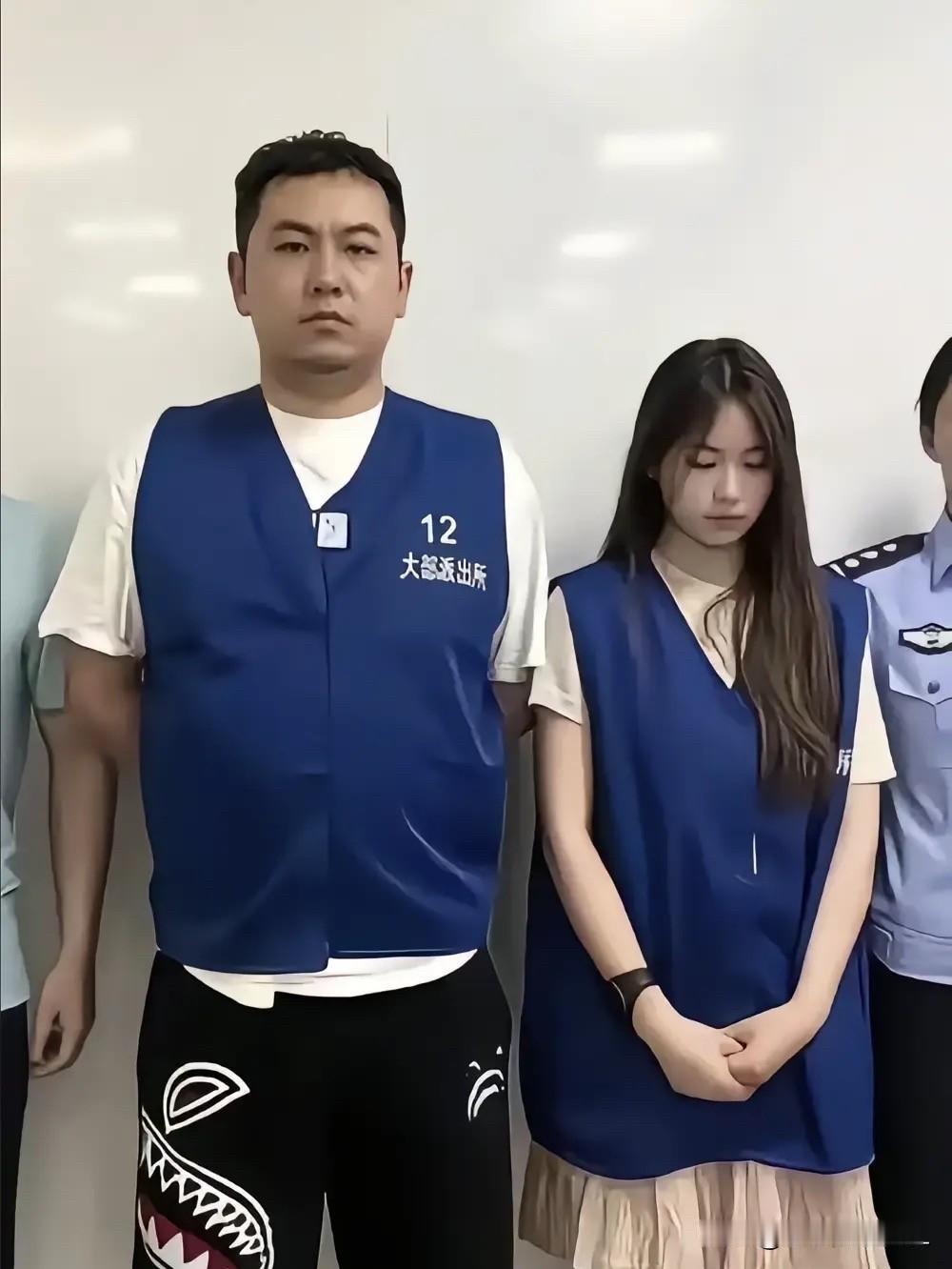 太欺负人浙江宁波北仑区，一男子30秒内用10个西瓜砸向了卖西瓜的摊主。就