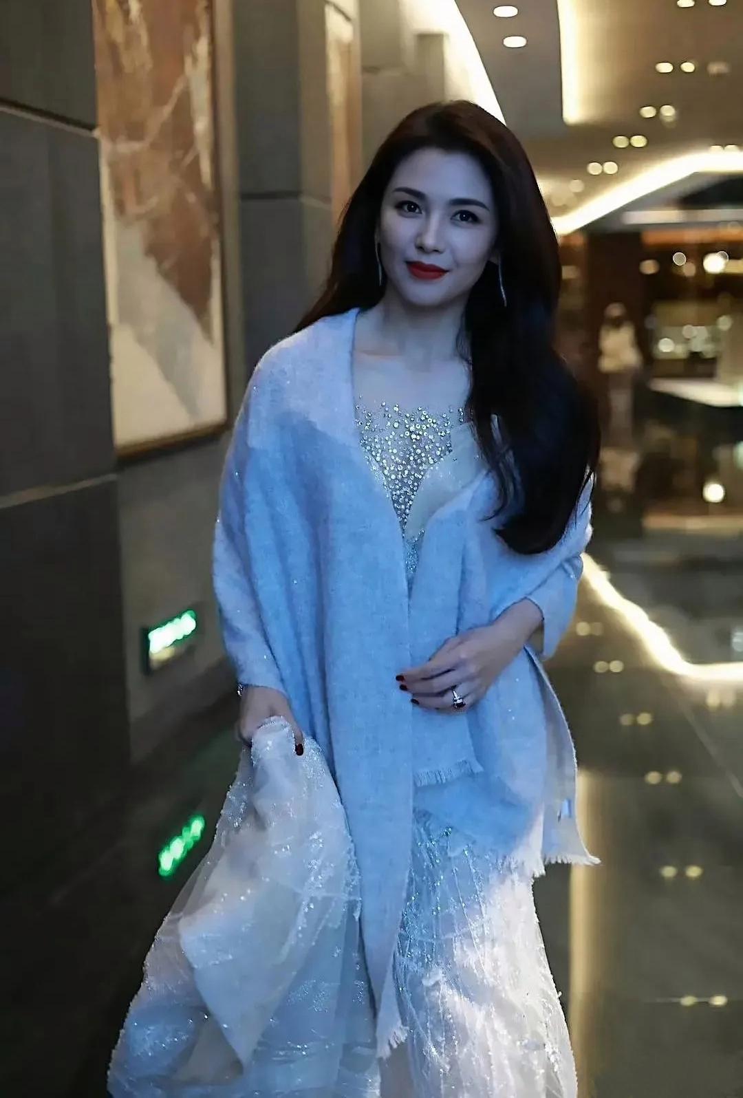 刘涛这个状态真好，这身材真的美...