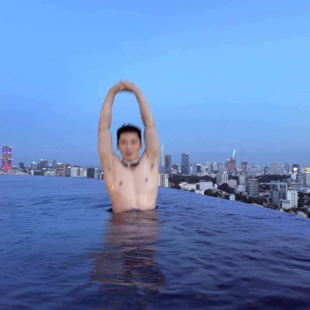 越南胡志明-到了先泡一下🏊