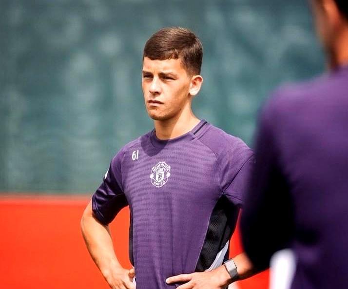 18岁天才刚复出就报销曼联U18的边锋谢伊·莱西，原本被寄望在冬窗成为救火