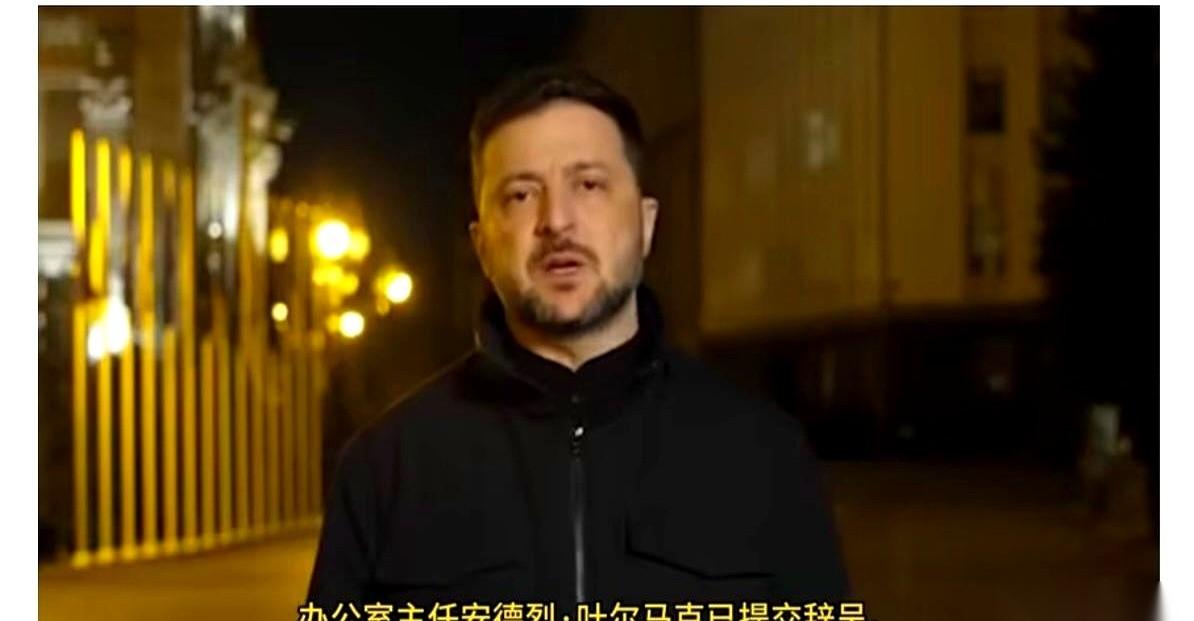 大清早，门被踹开了。谁的门？总统最铁的哥们儿，那个传说中“二号人物”的家。来