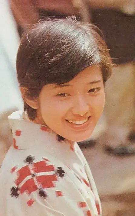 在中国关注度极高的日本10位女明星。1. 山口百惠歌影双栖，经典日剧《血疑