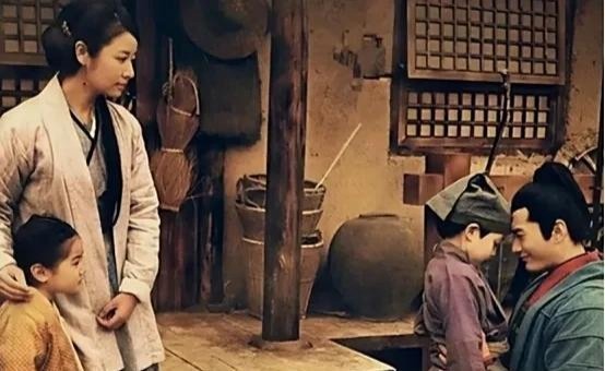 记录者你家是不是也有厚厚的家谱、族谱？别看了，里头的真实性经不起考证！