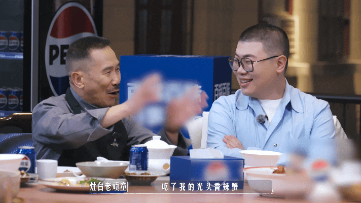 饭综后台最忙的居然是蒸饭锅饭综现场热闹得不行，后台最忙的居然是蒸饭锅！老吃家吕