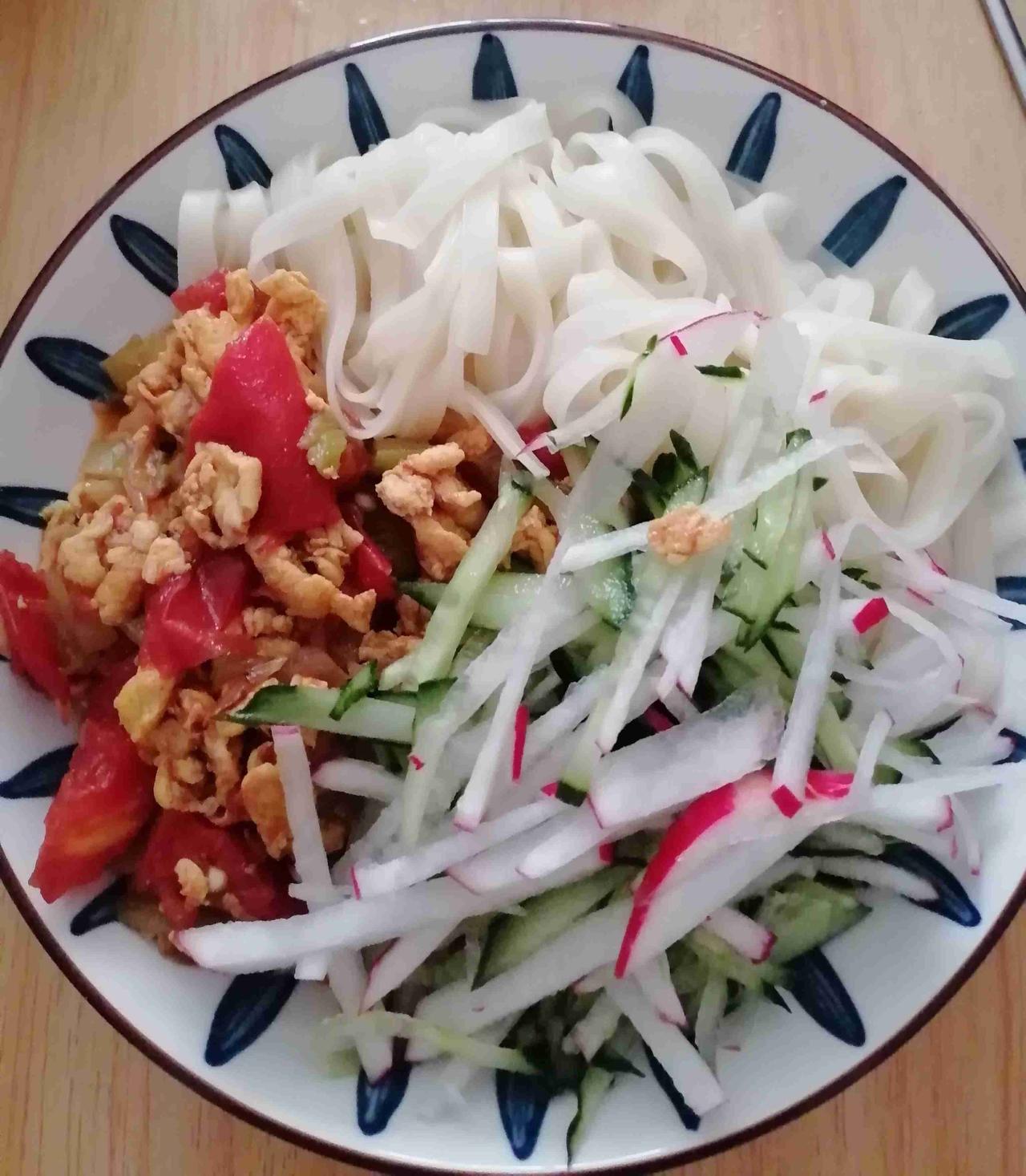 时间长了，糖尿病人都有一套自己的控糖经验，知道自己该怎么吃，吃多少，对自己的血糖