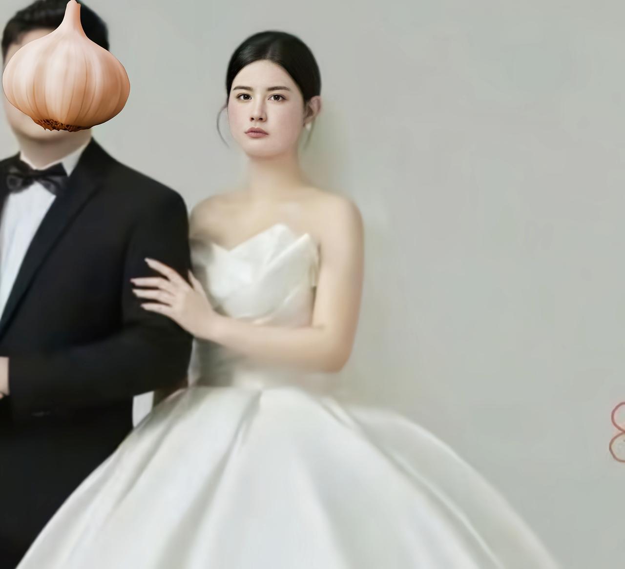 河南鲁山，结婚当天跳楼轻生的女老师魏亚蕊，太让人心疼了，才28岁，很漂亮，结婚照