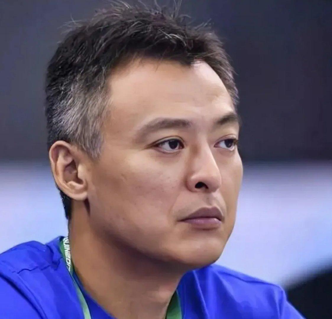 国乒总（主）教练最可能的人选配置!总教练：秦志戬秦志戬作为中国乒协副主席，资