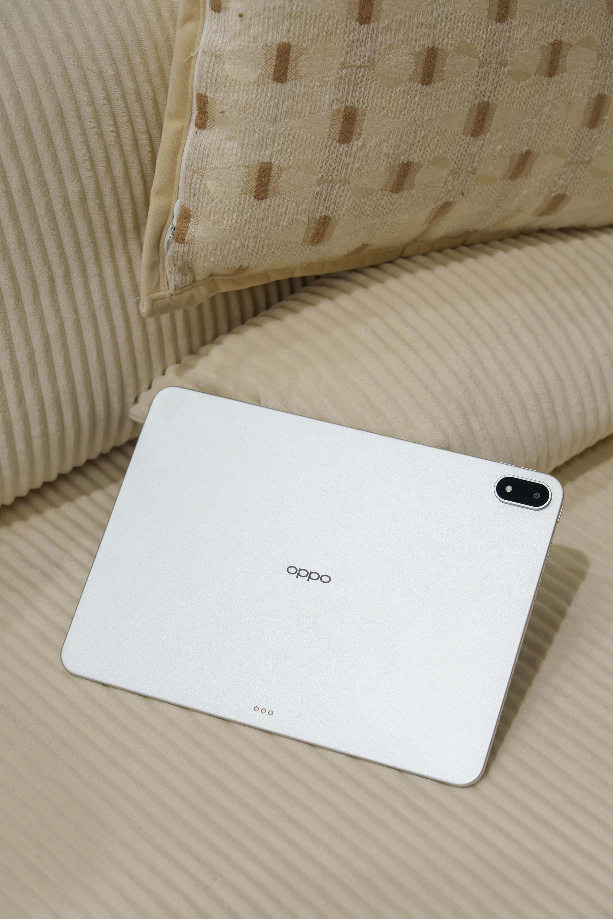 上手OPPOPad5，那份流畅感着实惊艳！ColorOS16的加持让操作行云