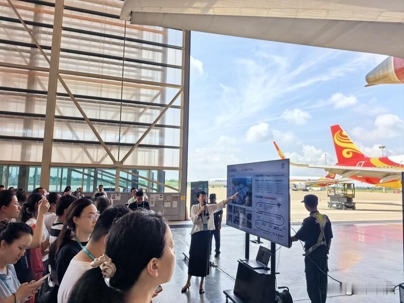 海南封关后，免税黄金直接被买爆了！🔥各大免税店黄金柜台全在排队，“自贸港购