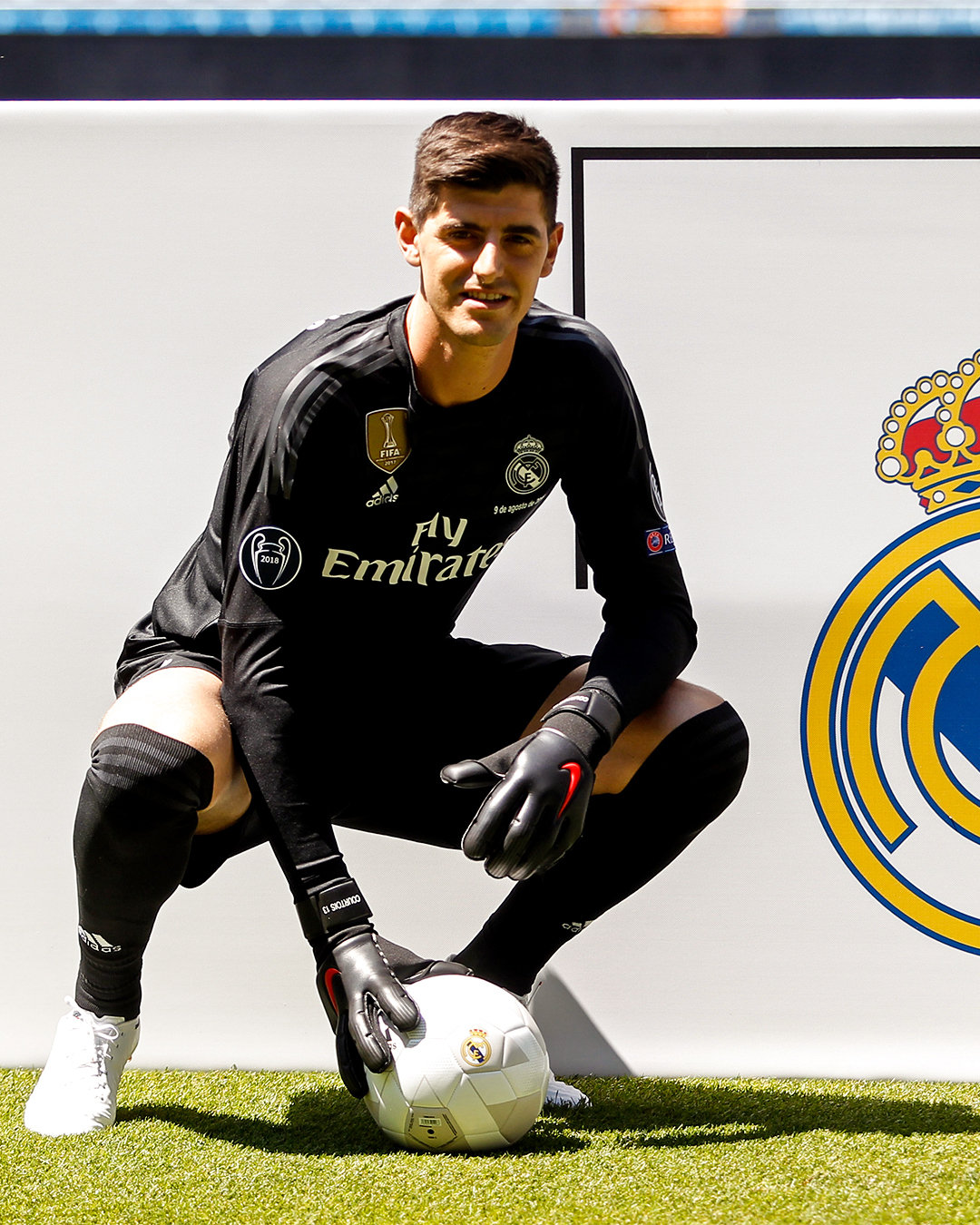 祝：库尔图瓦33岁生日快乐！🎂🎉库尔图瓦生日快乐halamadrid​​​
