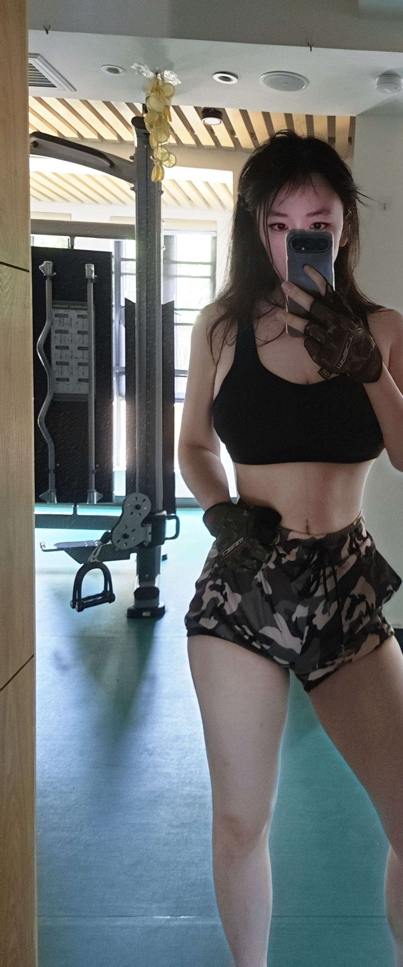 继续练。练出甲胄般的腹部来。