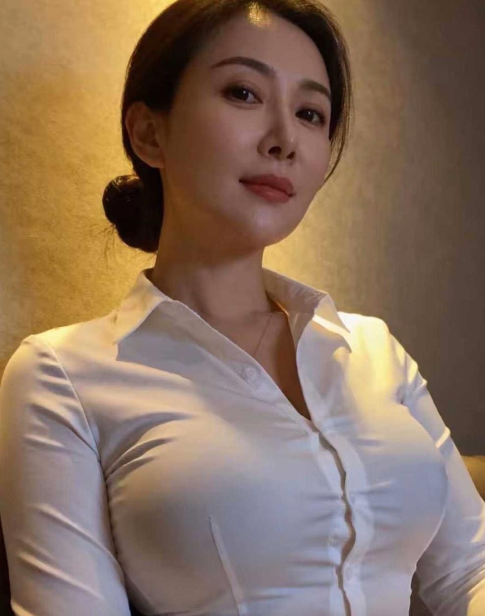 允好好善待自己，平凡的日子，也能过得闪闪发光✨