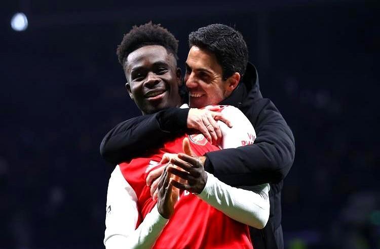 阿森纳的欧冠强势，是顶级强队里最脆弱的一个。你细看他们赢马竞赢拜仁：格列兹曼伤