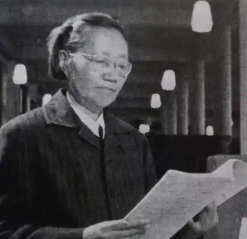 1960年，北大才女王承书狠心抛弃丈夫和孩子后不辞而别。17年后，当满头白发她出