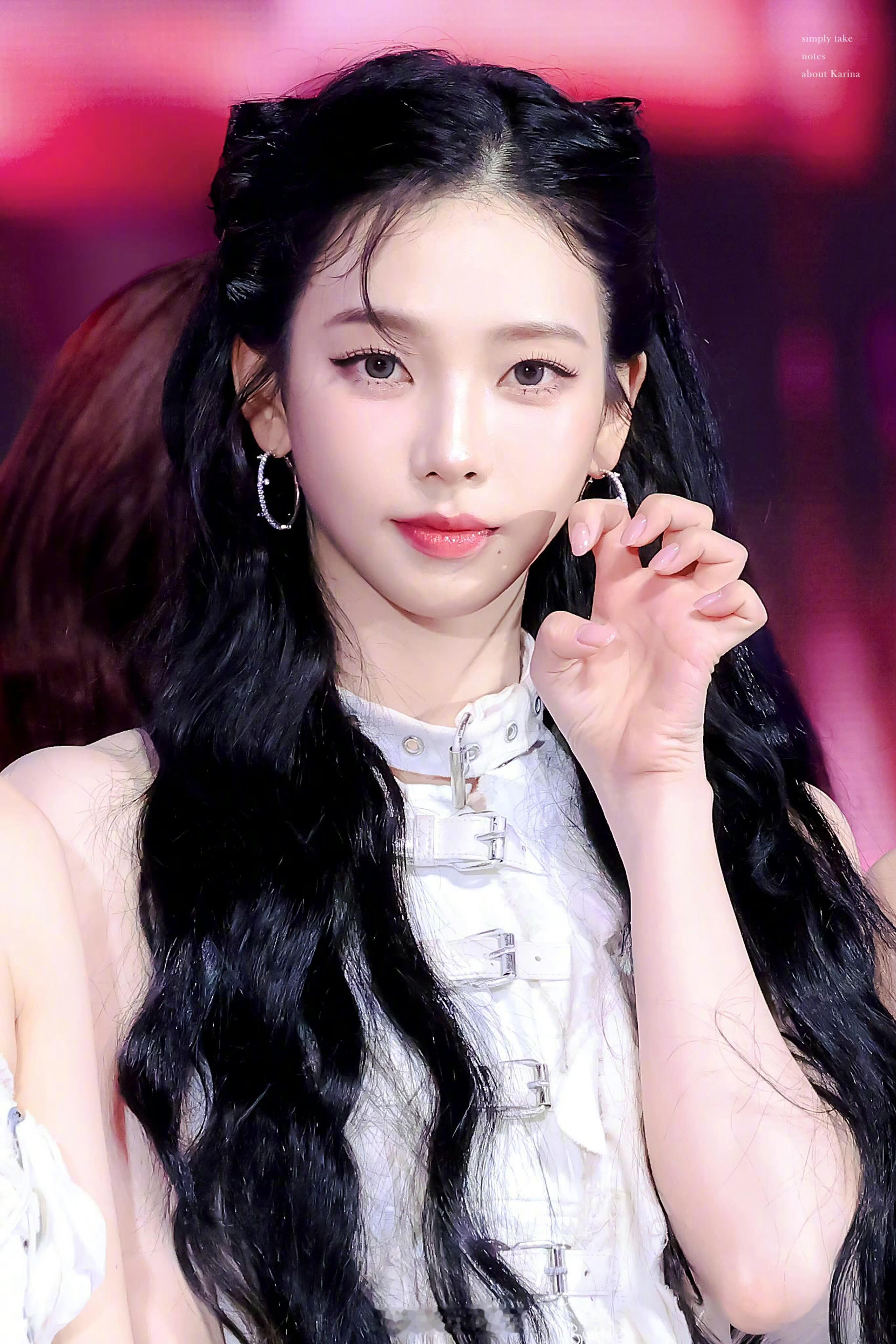 柳智敏完全是小猫啊🐱