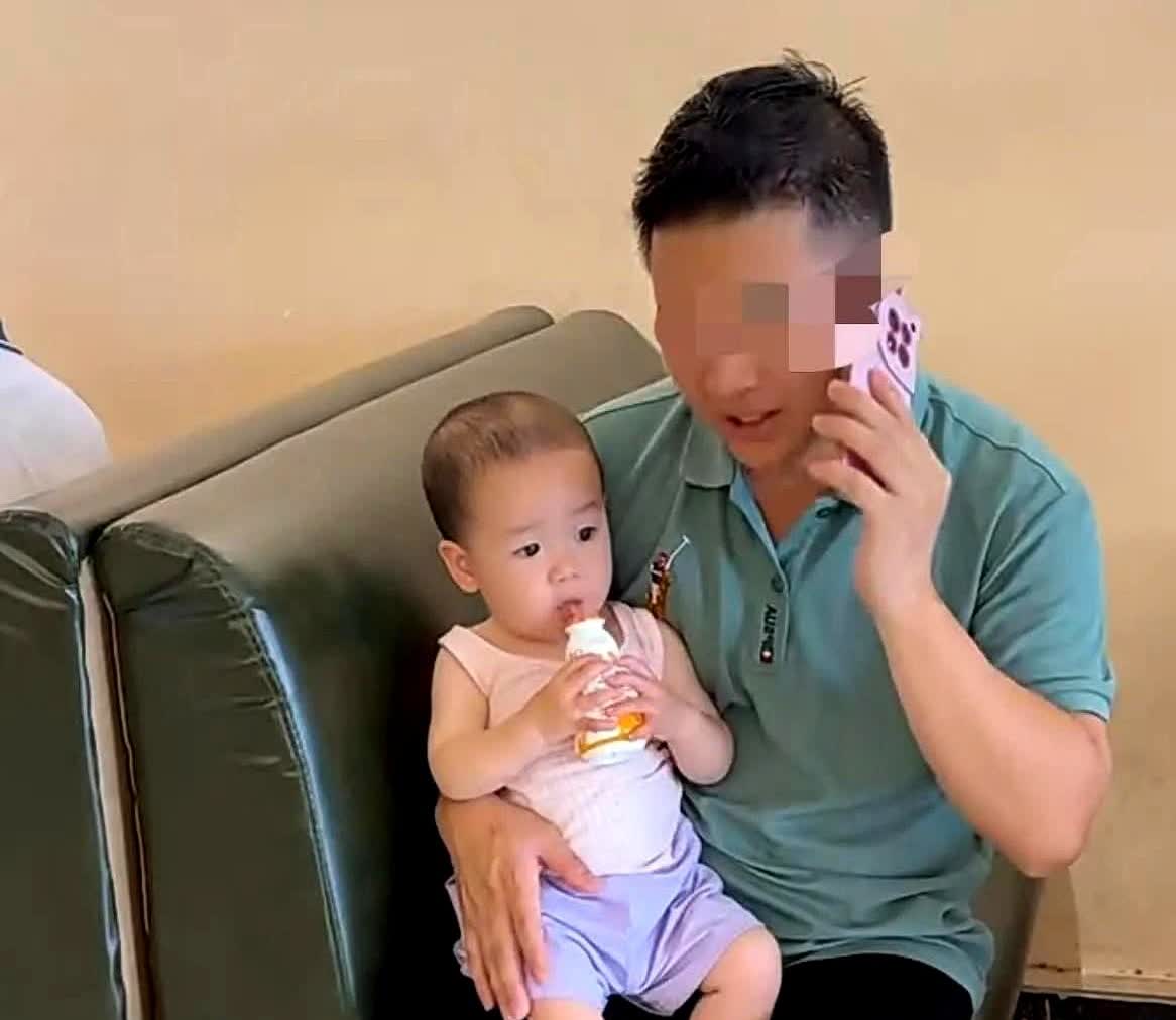 深圳一男子失业打电话哭着找父亲借500元钱，父亲问他怎么了？遇到什么事了