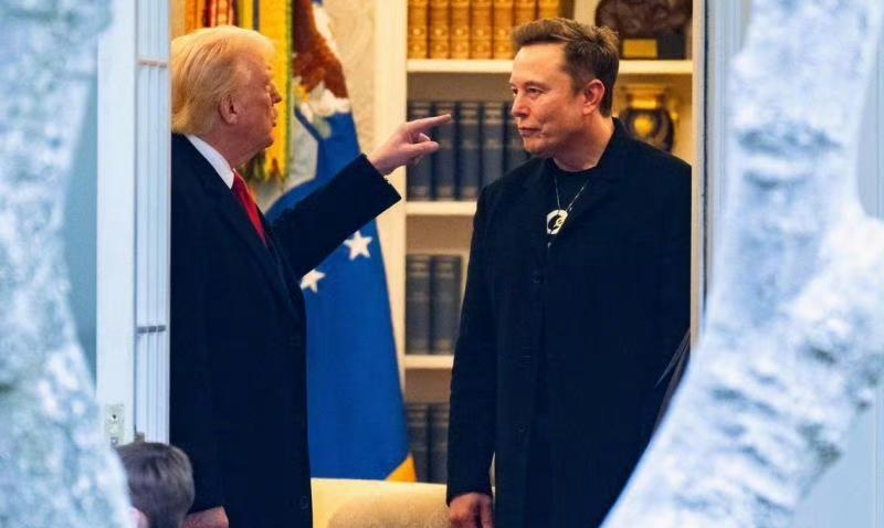 美国曹孟德？不靠谱表态，不依赖马斯克旗下的企业，“除了他，美国离了谁都转”。不靠
