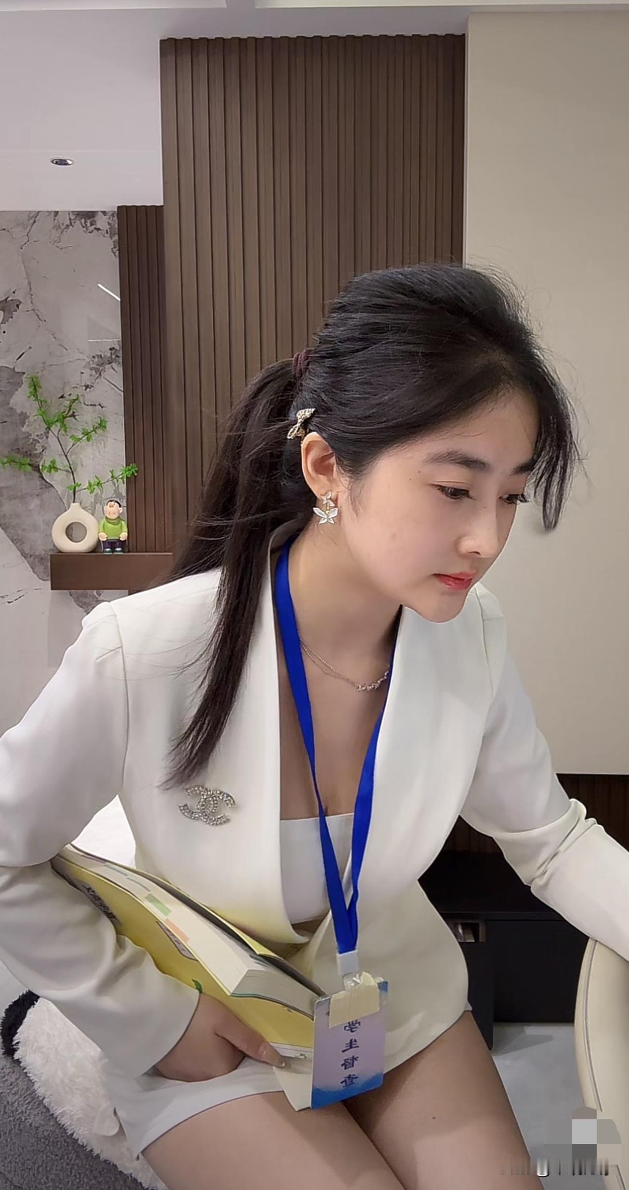 学生督查…